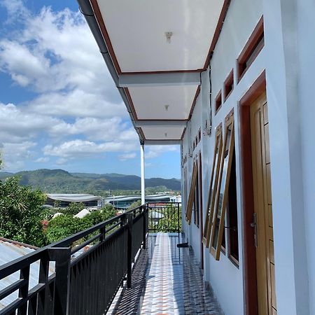 Bertus Guesthouse Labuan Bajo Eksteriør billede